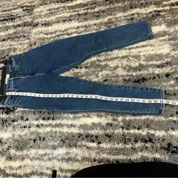 Abercrombie & Fitch | Curve Love Super Skinny Ankle High Rise 25 - Picture 8 of 8